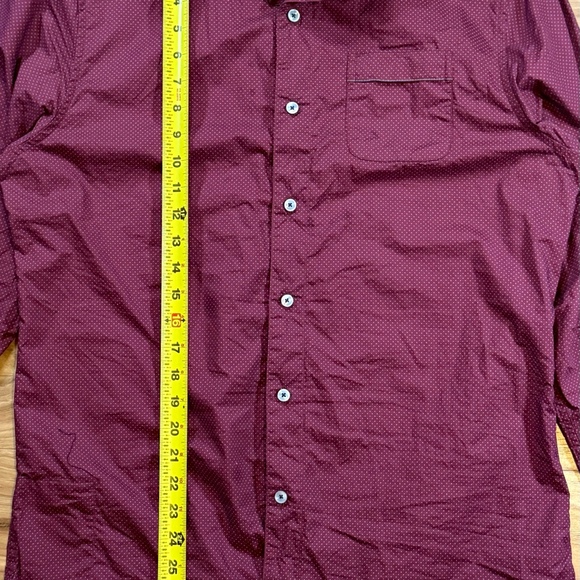 Descendant of Thieves Men’s L Burgundy Dot Button Shirt - Picture 7 of 10